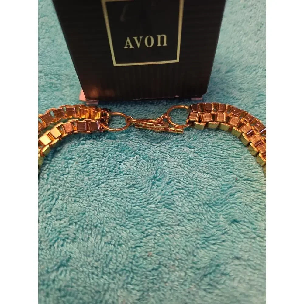 Avon Layered Chain Gold Tone Necklace With Original Box